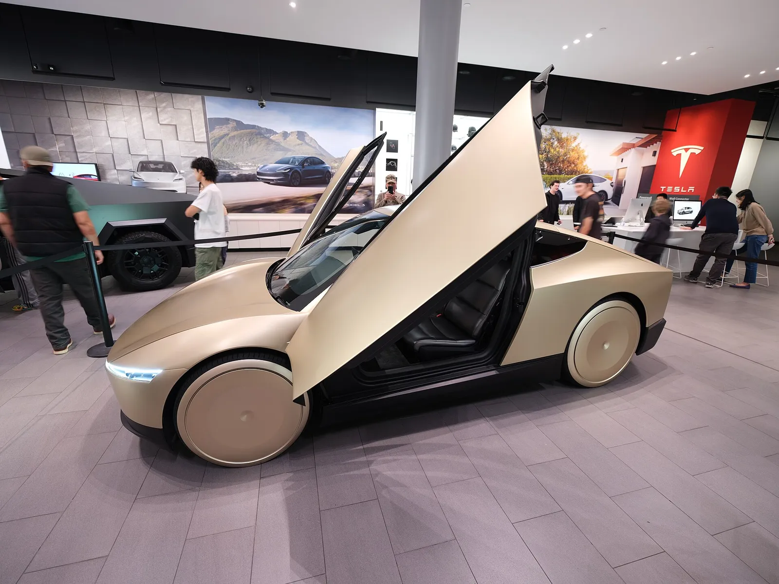 Tesla เตรียมส่งมอบ Cybercab ให้ลูกค้าปลายปีนี้ พร้อมข้อสงสัยเรื่องการขับขี่อัตโนมัติ รูปที่ 2