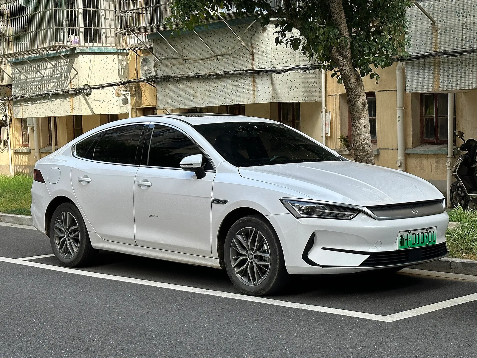 BYD Qin Plus เจนใหม่ เผยภาพห้องโดยสาร ข่าวระบุเปิดตัววันที่ 27 ตุลาคม รูปที่ 3