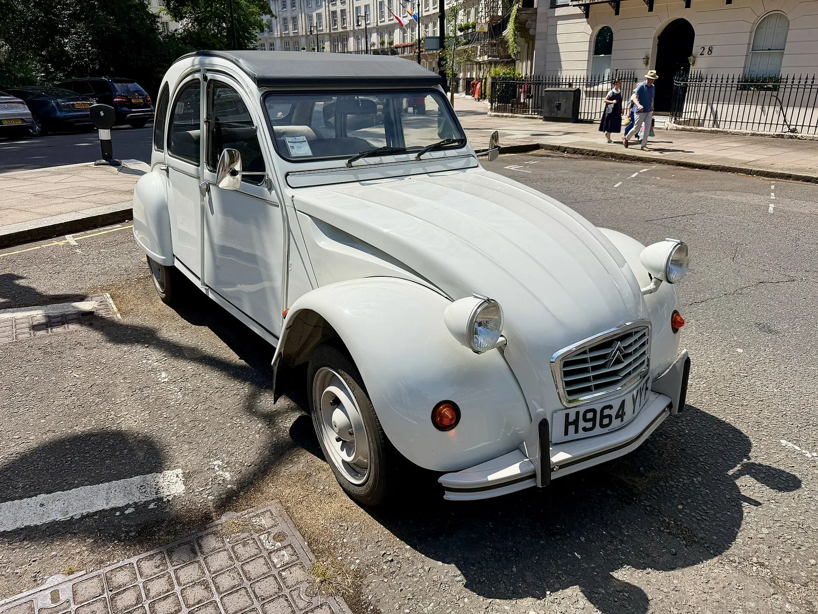 Citroën 2CV กลับมาเป็นรถไฟฟ้าคอนเซปต์ ตั้งเป้าผลิตปี 2028 ราคาเริ่มต้นราว 15,000 ยูโร รูปที่ 3