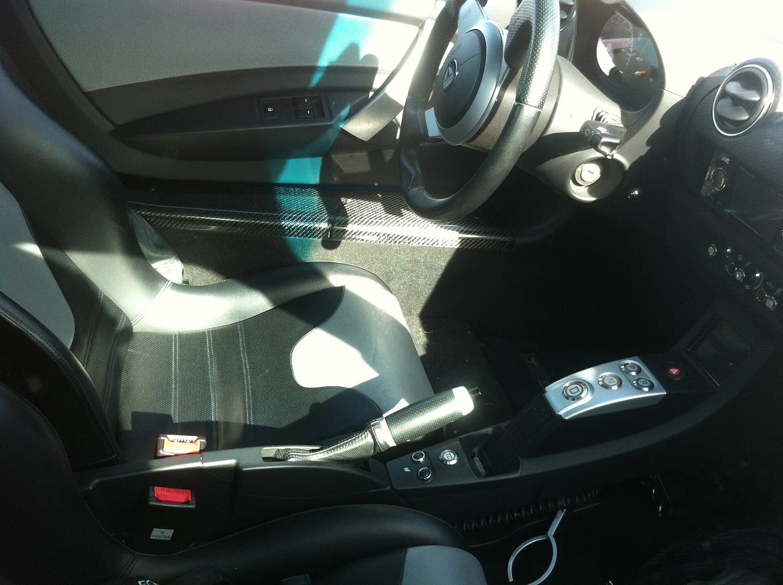 Tesla กำหนดถ่ายทอดสดงานเปิดตัว Roadster รุ่นใหม่ 15 ตุลาคม หลังเลื่อนจากเดิม รูปที่ 4