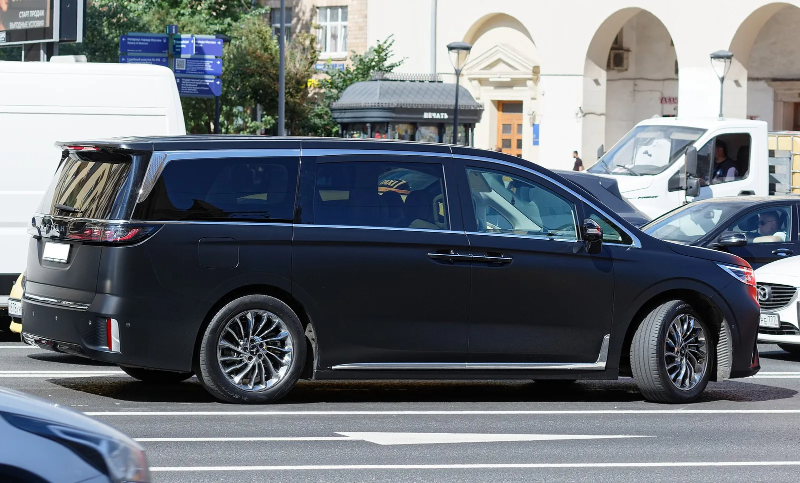 VOYAH DREAM MPV ไฟฟ้า 7 ที่นั่ง เปิดตัว 20 พ.ย. ตั้งเป้าราคาไม่เกิน 3 ล้าน รูปที่ 4