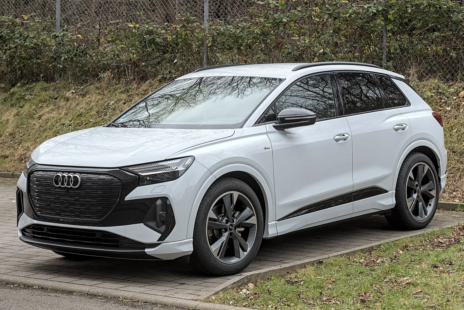 Audi Q4 e-tron ถูกเรียกคืนเพิ่มจากปัญหาแบตเตอรี่ แนะนำชาร์จไม่เกิน 80% รูปที่ 4