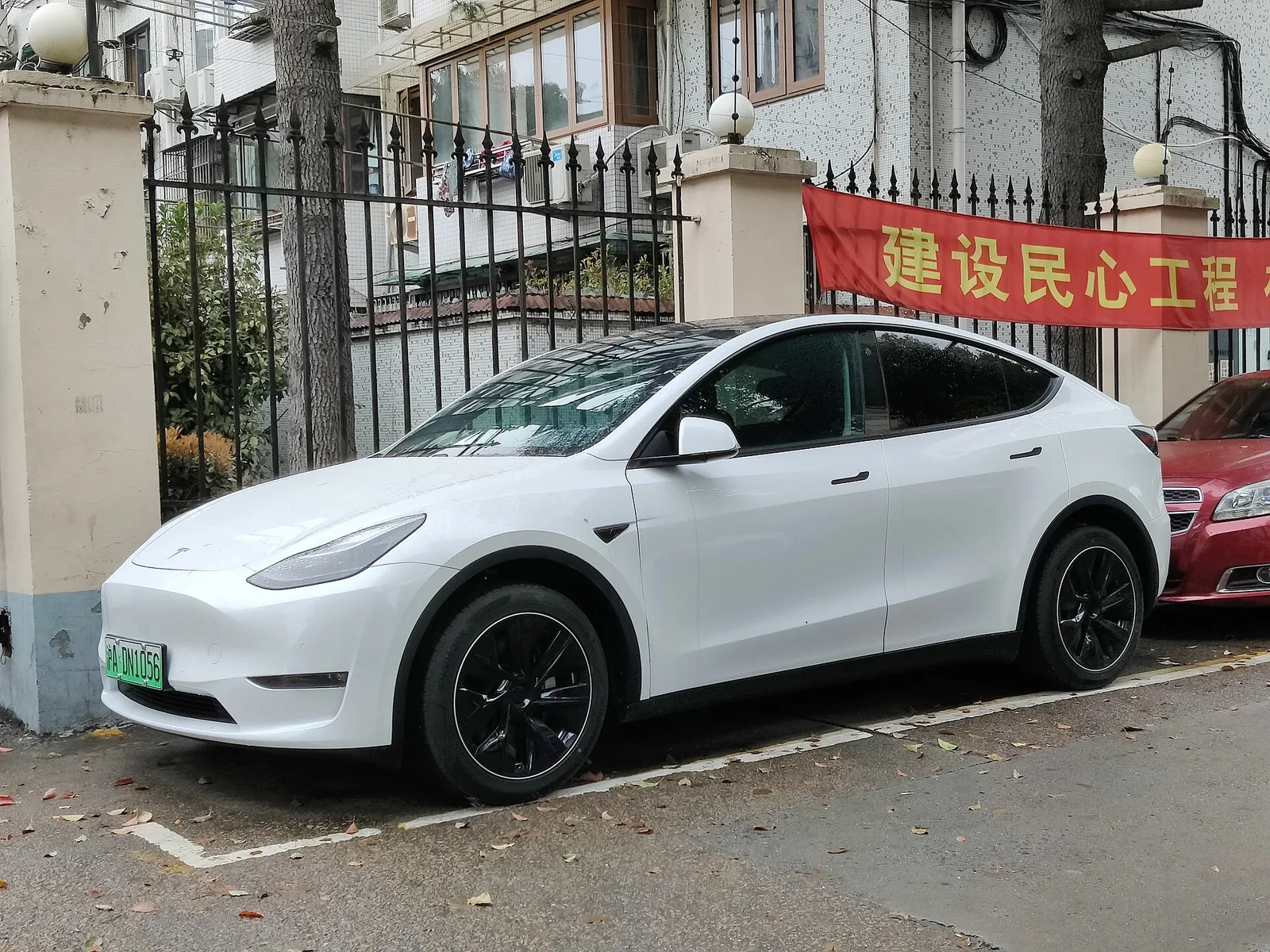 Tesla ยืนยันระบบช่วยขับขี่ทำงานก่อนรถชนจนมีผู้เสียชีวิตที่นิวเจอร์ซี รูปที่ 1