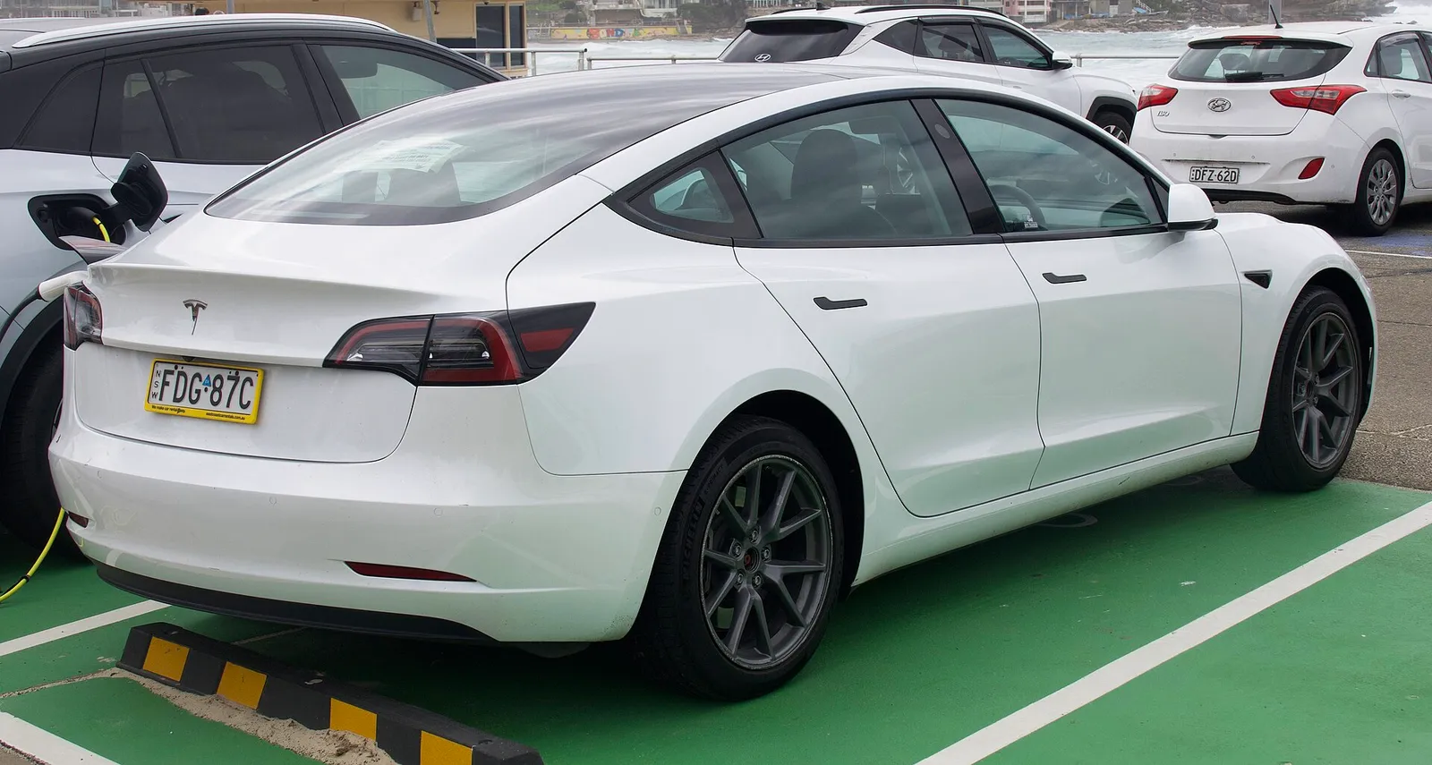 Tesla Model 3 อัปเดตตุลาคม 2569 เพิ่มระบบ V2L ราคาเริ่มต้น 1,149,000 บาท รูปที่ 3