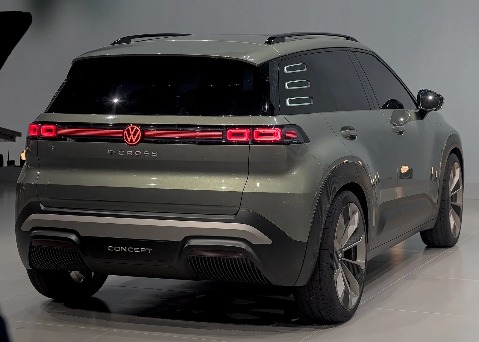 Volkswagen เปิดรับจอง ID. Cross รุ่นแบตเตอรี่ 37 kWh เริ่มประมาณ 31,000 ดอลลาร์ รูปที่ 1