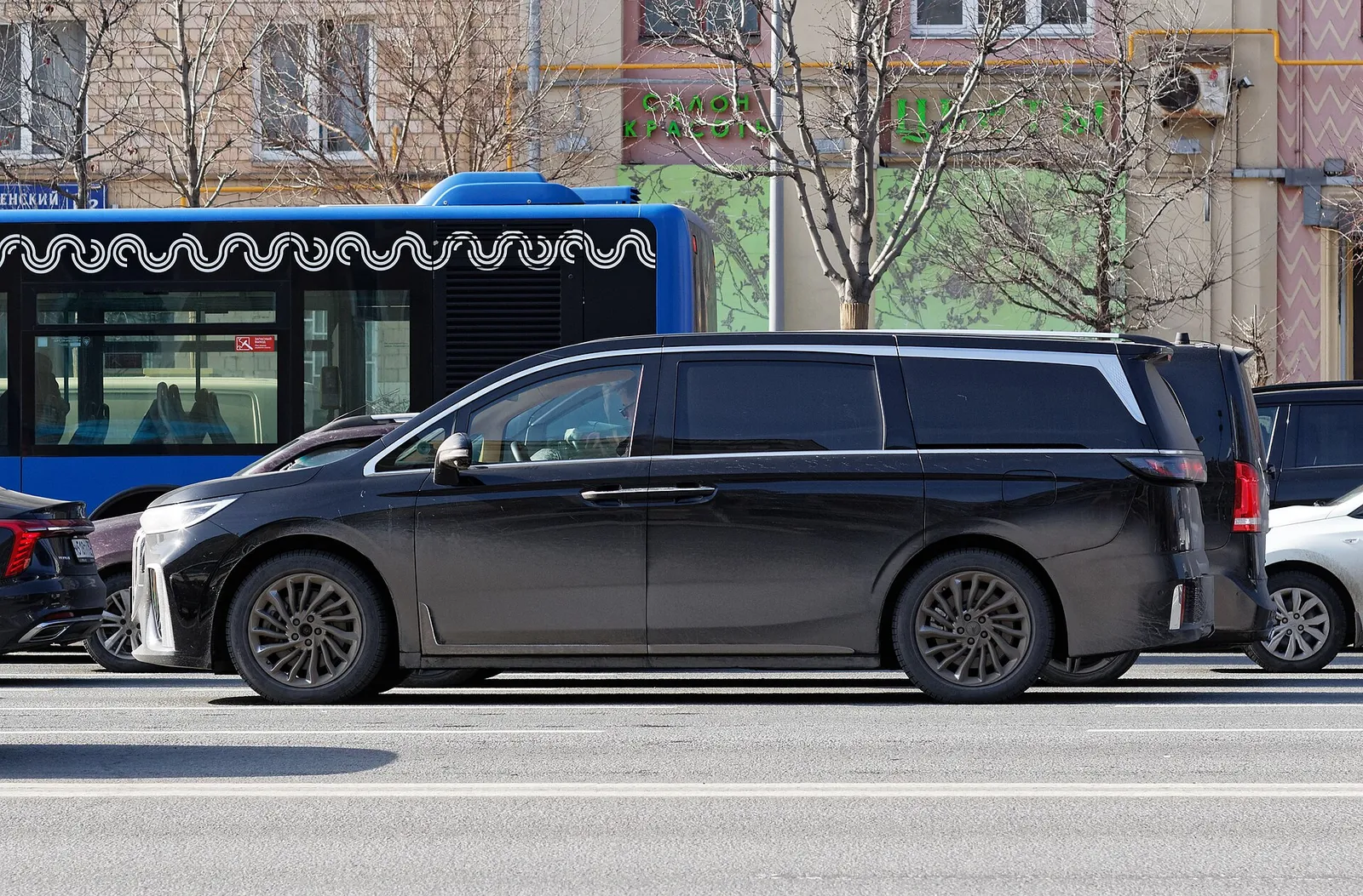 VOYAH DREAM MPV ไฟฟ้า 7 ที่นั่ง เปิดตัว 20 พ.ย. ตั้งเป้าราคาไม่เกิน 3 ล้าน รูปที่ 5