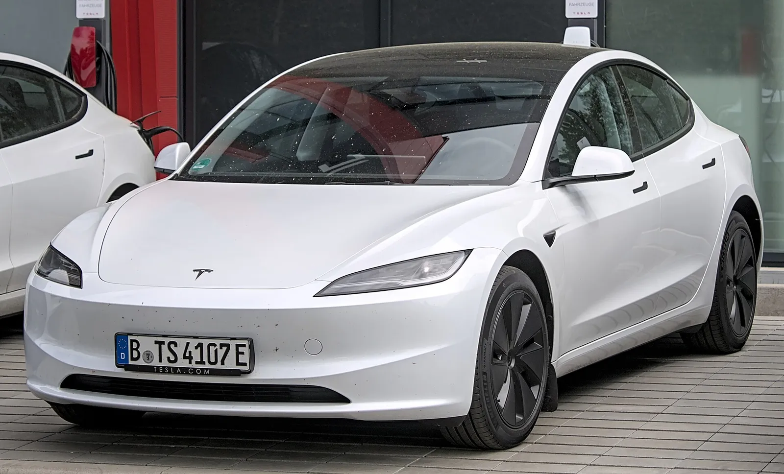 Tesla หยุดรับออเดอร์ Model 3 Premium ในแคนาดา หลังโควตานำเข้าจากจีน รูปที่ 2