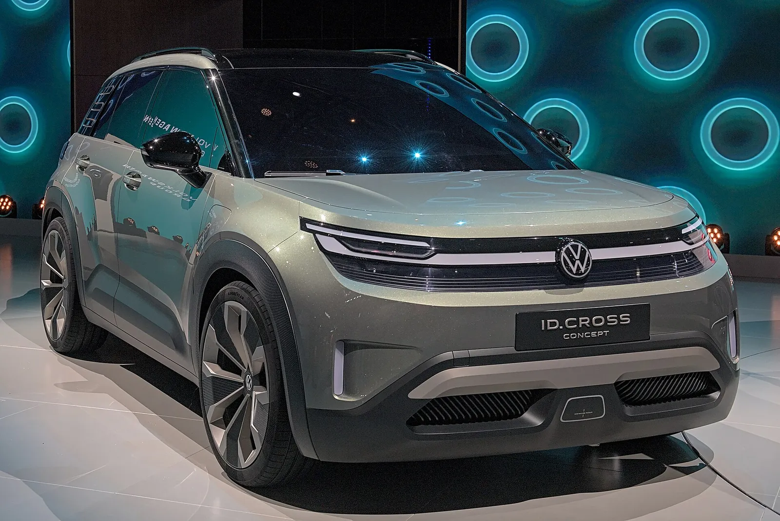 Volkswagen เปิดรับจอง ID. Cross รุ่นแบตเตอรี่ 37 kWh เริ่มประมาณ 31,000 ดอลลาร์ รูปที่ 3