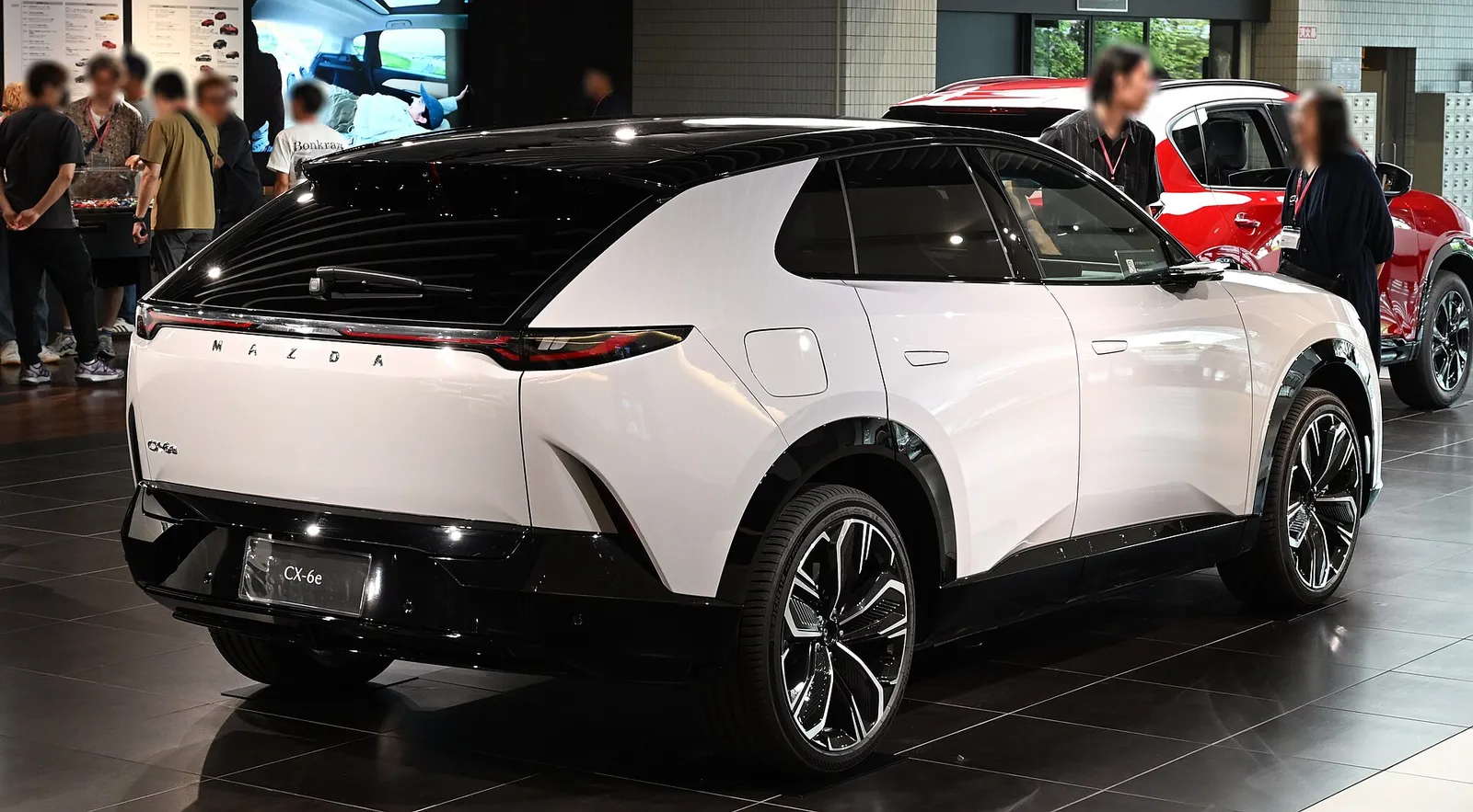 Mazda CX-6e ไฟฟ้า เปิดราคาในไทย เริ่มต้น 1.259 ล้านบาท รูปที่ 2