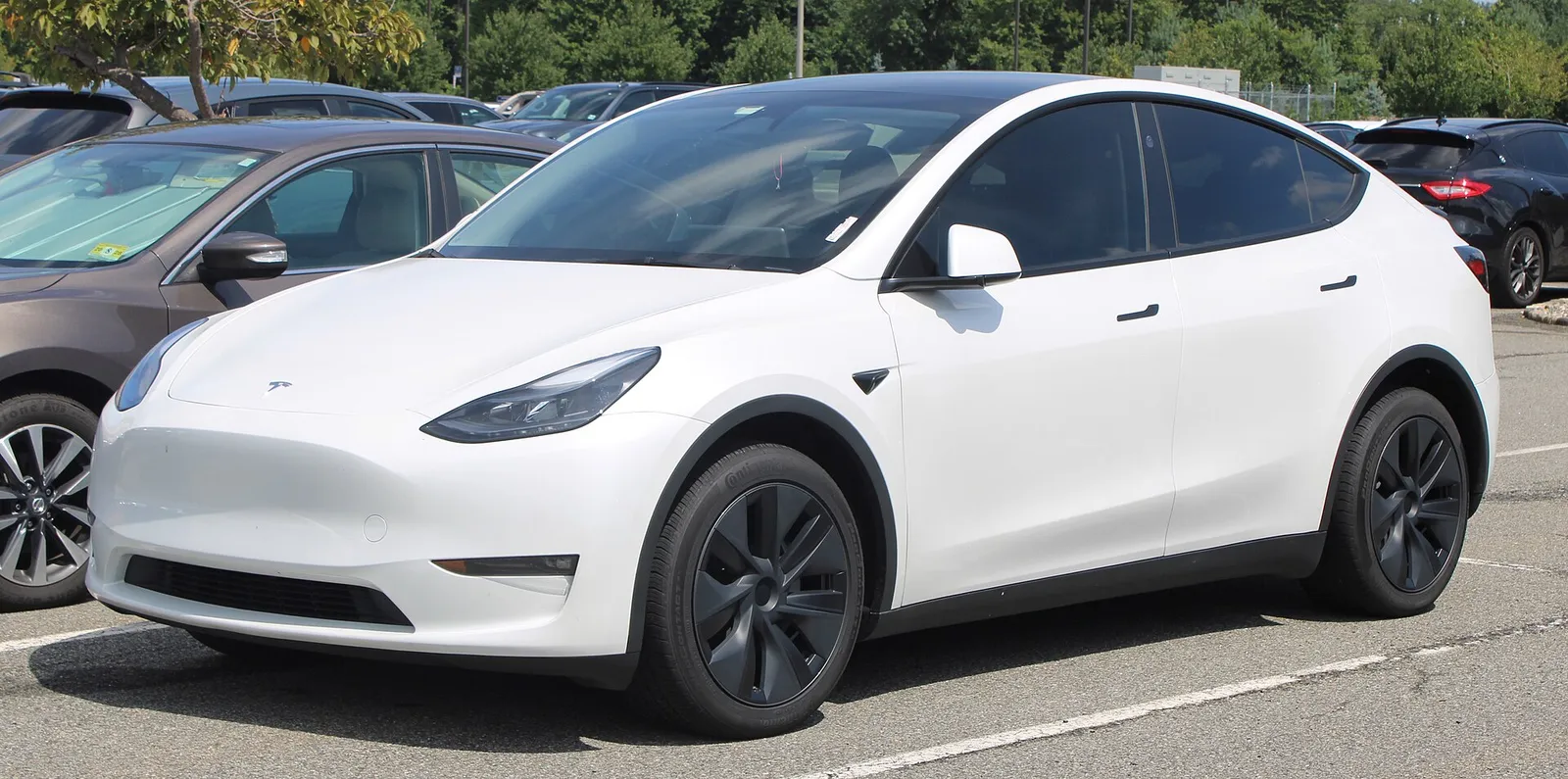 ลองขับ Tesla Model Y RWD รุ่นประหยัด ตัดออปชันเพื่อทำราคาให้ต่ำลง รูปที่ 3