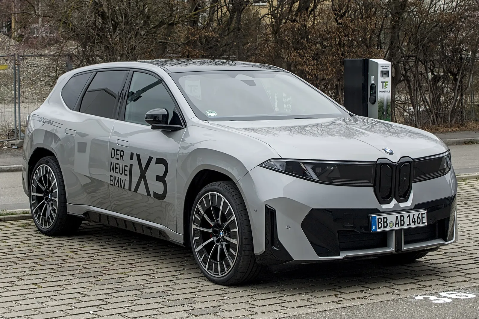 BMW iX3 M60 xDrive รุ่นแรงที่สุดของ iX3 กำลังสูงสุด 612 แรงม้า รูปที่ 5